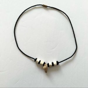 Vintage beaded seashell & bone bead 16” necklace - larger shell